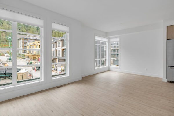1455 Cara Glen Court