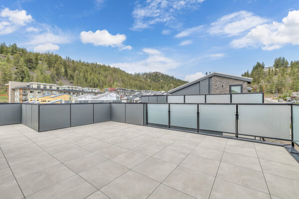 1455 Cara Glen Court