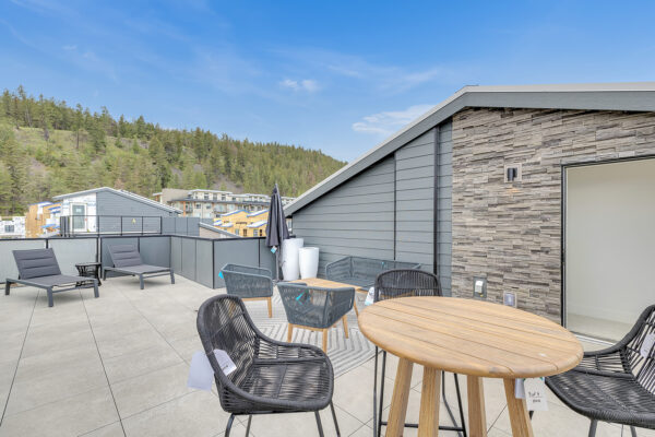 1455 Cara Glen Court